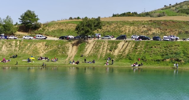 Adanalılar hafta sonu piknik alanlarına akın etti