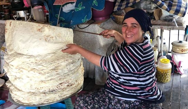 Köy ekmekleri satışlarını arttırdı