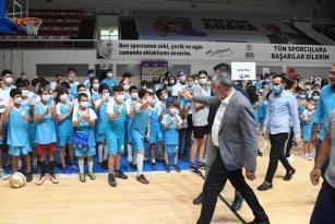 Çocuklar 12 branşta, 11 ilçe ve 46 noktada sporla buluşuyor