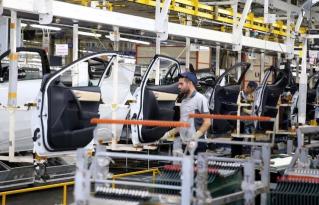 ÜLKEMİZDE 1 MİLYON 110 BİN 711 ADET OTOMOBİL ÜRETİLDİ