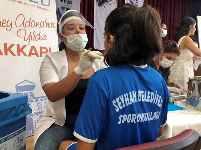 Seyhan’da çocuklara ağız ve diş bakımı