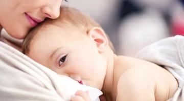 GEBE VE EMZİREN ANNELERİN GÜNEŞ KORUYUCU TERCİHİ ‘DOĞAL’ OLMALI