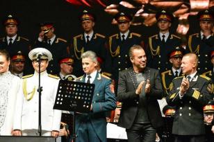 HALUK LEVENT VE RUS KIZILORDU KOROSU ADANA’DA KONSER VERECEK