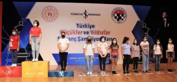 SEYHAN’IN MİLLİ GURURLARI