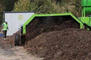 ATIK SEBZE VE MEYVELER ORGANİK GÜBREYE DÖNÜŞÜYOR