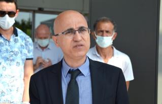 MENTEŞ, “ASİSTAN KÖLE DEĞİL HEKİMDİR!”