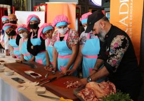 Kebabın başkentine kadın kebap ustaları geliyor