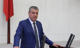 BARUT: “MUHTARLARI POSTACI YAPTILAR”