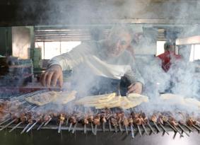 Adana’da ciğer karaborsa oldu