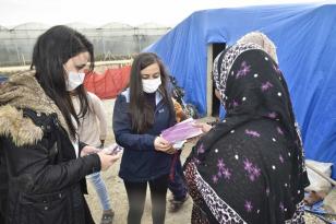 TARIM İŞÇİSİ KADINLAR ŞİDDETE KARŞI BİLGİLENDİRİLDİ