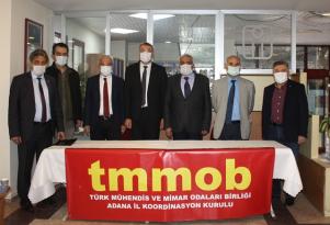 “Diplomalı İşsiz Olmak İstemiyoruz! İşsizlik Soruna Çözüm İstiyoruz!”