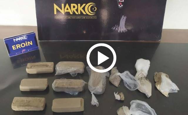 Adana’da evinde 1 kilo 304 gram eroin çıkan zanlı tutuklandı