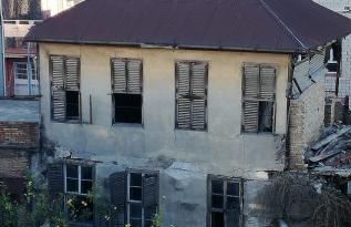 Hidayetoğlu Konağı yıkılma tehlikesinde