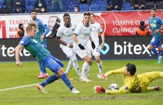 ŞİMŞEK BU SEFER KARADENİZDE ÇAKTI