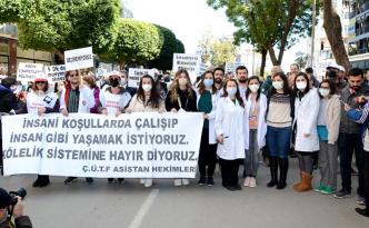 ADANA SAĞLIK PLATFORMU’NDAN GREV VE “BEYAZ YÜRÜYÜŞ”