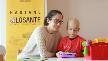 DEPREMDE ÇINARLARIMI KAYBETTİM LÖSEMİ YÜZÜNDEN TOHUMUMU KAYBEDEMEM