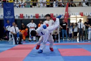 SEYHAN DESTEKLEDİ, SALON SPORCULARI ADANA’DA YEŞERDİ!