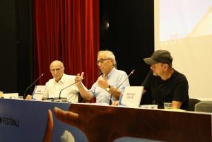 ALTIN KOZA’DA ‘’SİNEMADA ŞİİR’’ SÖYLEŞİSİ