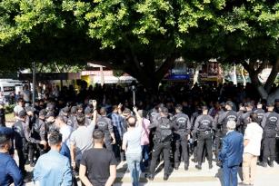 İzinsiz basın açıklaması yapmak isteyen HDP’lilere izin verilmedi