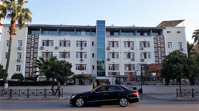 ÖĞRETMENEVİ ADANA'NIN GURURU OLDU