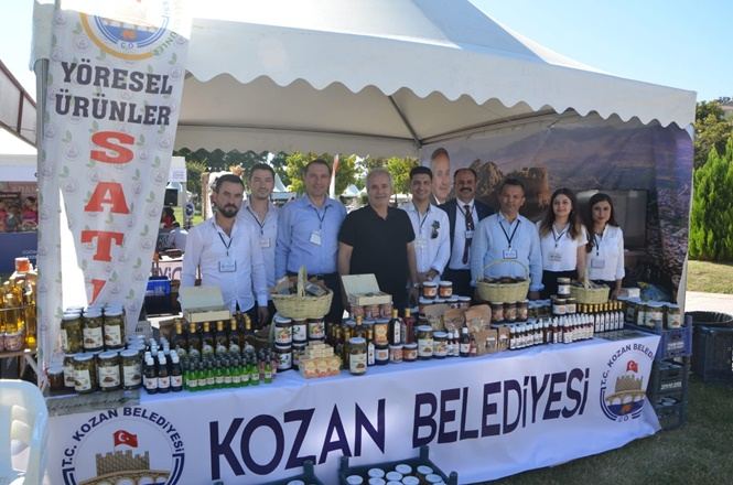 ULUSLARASI ADANA LEZZET FESTİVALİ'NDE YÖRESEL ÜRÜNLERE YOĞUN İLGİ