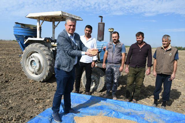 "GÜBRESİZ EKİM VERİM KAYBINA YOL AÇACAK"