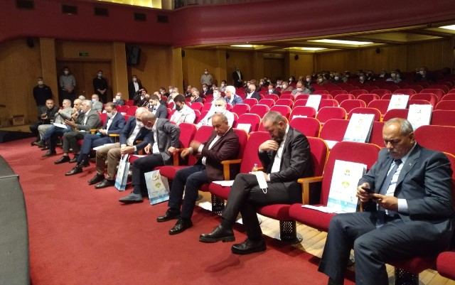 Büyükşehir'in 2022 yılı performans program taslağı kabul edildi