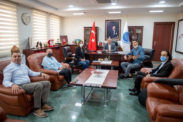 SEYHAN BELEDİYESİ DESTEKLİYOR, GENÇLER BAŞARIYOR