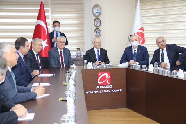 KILIÇDAROĞLU: "ADANA’DA TAŞLIK ARAZİ TAHSİS EDİLİRSE ÇİFTÇİYE ELEKTRİĞİ BEDAVA VERECEĞİZ"