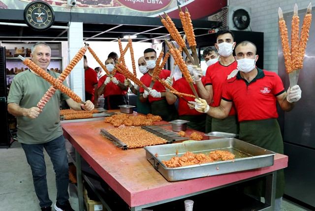 Kurbanın ilk günü Adana Kebap yapmayın uyarısı