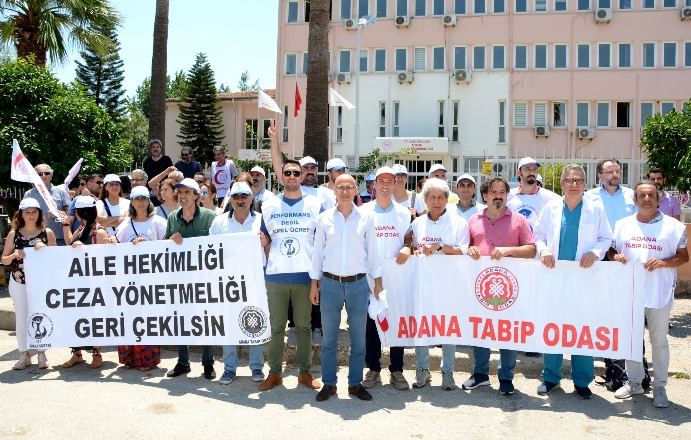 AİLE HEKİMLERİ İKİ GÜN İŞ BIRAKTI