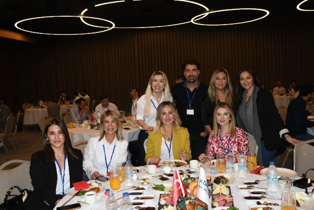 ADANAGİAD ÜYELERİNDEN 'EKONOMİ' BULUŞMASI