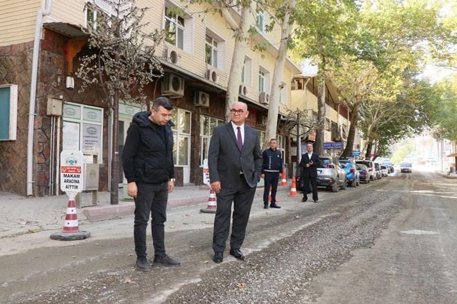 POZANTI'DA DOĞALGAZ KAZI ÇALIŞMALARINDA OLUŞAN ÇUKURLAR KAPATILDI