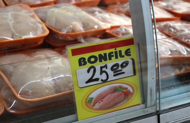TAVUK ETİNDE IZGARALIK KANADIN KİLOSU 38, BONFİLENİN 25 LİRA OLDU
