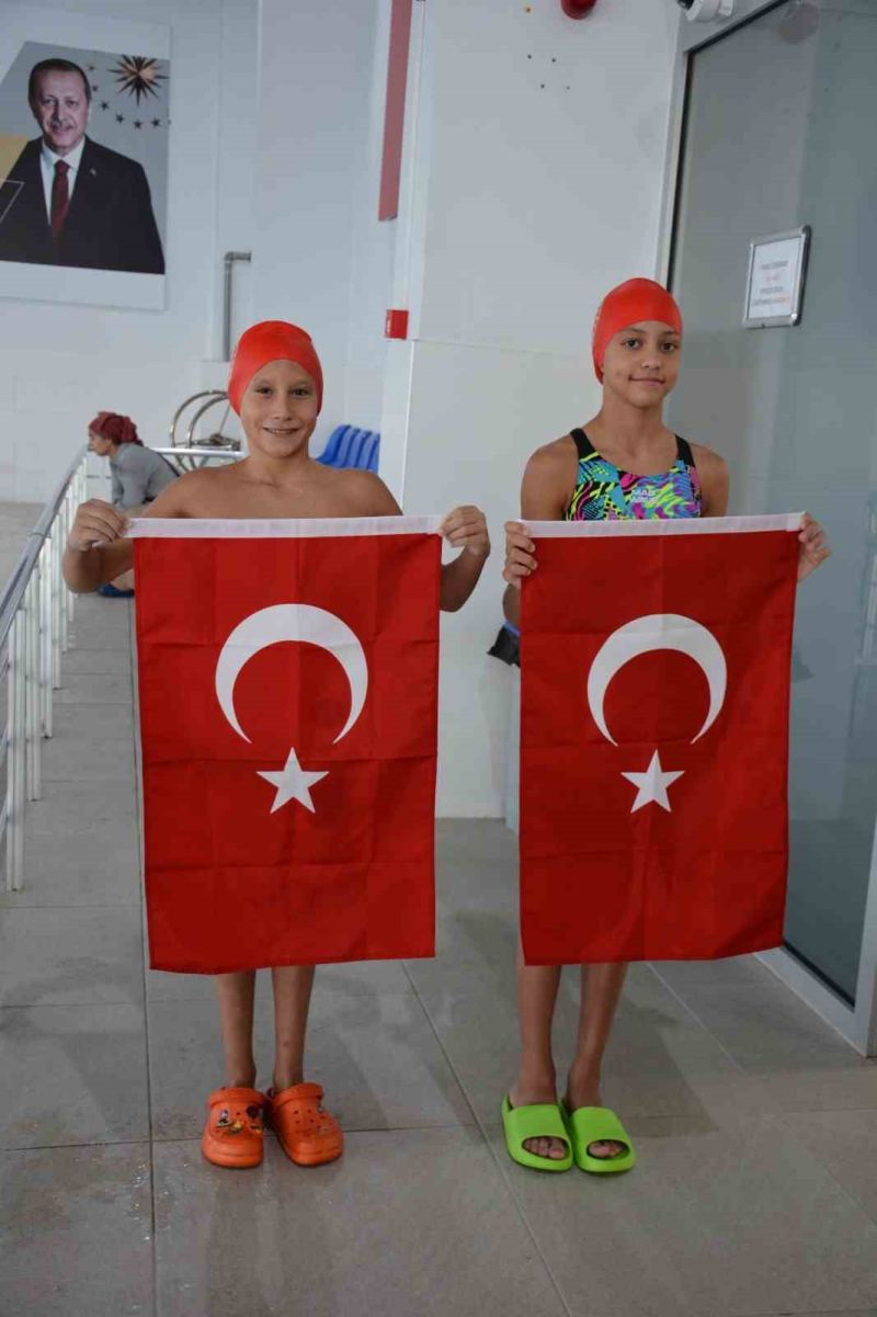 30 AĞUSTOS ZAFER BAYRAMI’NIN 104. YIL DÖNÜMÜ KAPSAMINDA, MANAVGAT GENÇLİK VE SPOR İLÇE MÜDÜRLÜĞÜ TARAFINDAN DÜZENLENEN “ZAFER’E ATILAN KULAÇLAR” ETKİNLİĞİ DÜZENLENDİ.