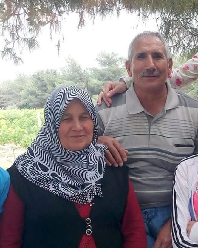 KUZEY KIBRIS TÜRK CUMHURİYETİ’NİN (KKTC) GİRNE KENTİ AÇIKLARINDA MEYDANA GELEN FERİBOT FACİASINDA HAYATINI KAYBEDEN HÜSEYİN ÖZDEMİR’İN CENAZESİ, MEMLEKETİ MERSİN'İN SİLİFKE İLÇESİNE BAĞLI NURU MAHALLESİ'NDE TOPAĞA VERİLİRKEN, EŞİ ŞERİF ÖZDEMİR'İN HALEN KAYIP OLARAK ARANDIĞI BİLDİRİLDİ.