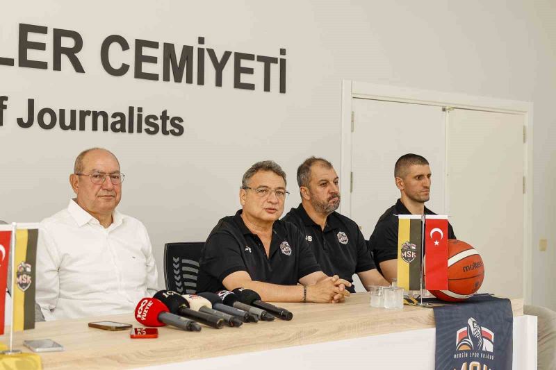 TÜRKİYE SİGORTA BASKETBOL LİGİ'NDE 2026-2027 SEZONUNDA MÜCADELE EDECEK MERSİN SPOR KULÜBÜ (MSK) YÖNETİMİ, TEKNİK HEYETİ VE TAKIM KAPTANI, MERSİN GAZETECİLER CEMİYETİ'NDE BASIN MENSUPLARIYLA BİR ARAYA GELDİ.