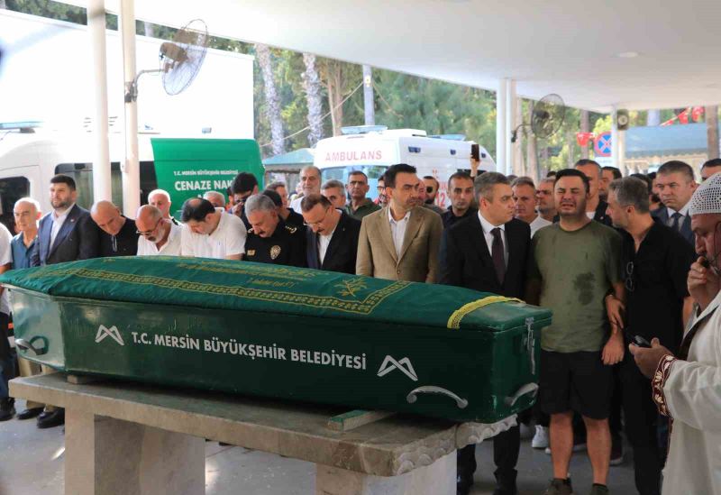 Gemi faciasında hayatını kaybeden Reyhan Verim Mersin’de toprağa verildi