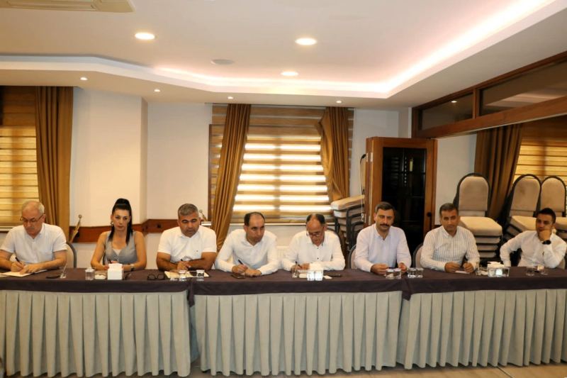 EĞİTİM-BİR-SEN ADANA ŞUBE BAŞKANI MUSTAFA SARIGEÇİLİ, 8. OLAĞAN GENEL KURUL’DA ŞUBE BAŞKANLIĞI’NA ADAY OLDUĞUNU AÇIKLADI.