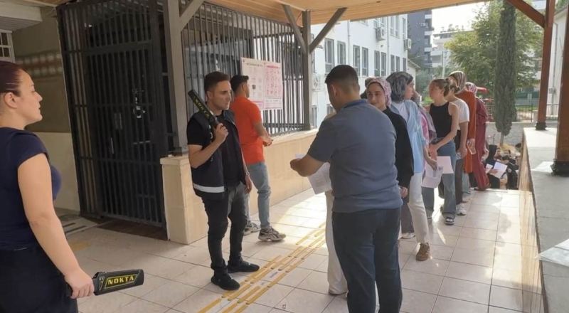 OSMANİYE’DE ADAYLARIN KPSS MARATONU BAŞLADI