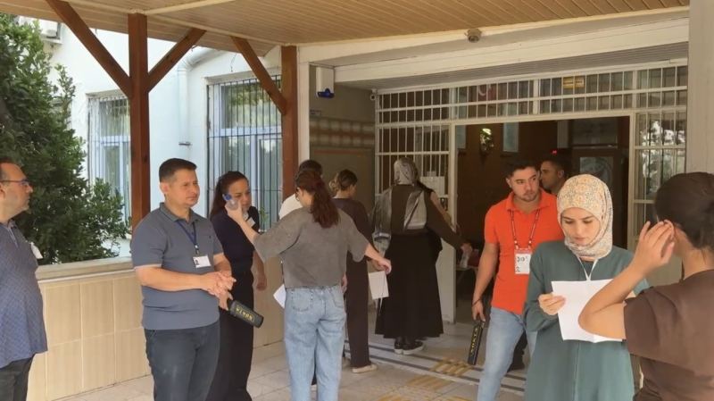 OSMANİYE’DE ADAYLARIN KPSS MARATONU BAŞLADI
