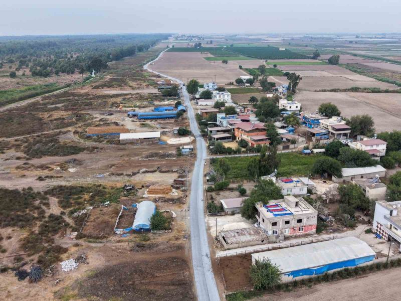 MERSİN’İN TARSUS İLÇESİNDE YAKLAŞIK 40 YILDIR KULLANILMAYAN MERKEZ KULAK İLE ESKİ KULAK ARASINDAKİ KADASTRO YOLU YENİDEN ULAŞIMA AÇILDI.
