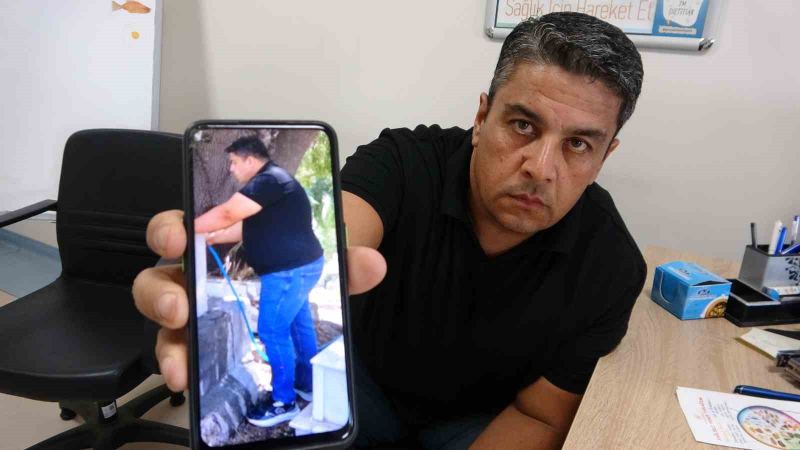 MERSİN’DE FAZLA KİLOLARI NEDENİYLE YÜRÜRKEN NEFES NEFESE KALAN VE ÇEŞİTLİ SAĞLIK SORUNLARI YAŞAYAN 48 YAŞINDAKİ AHMET BOLAT, SAĞLIKLI HAYAT MERKEZİ’NDEN ALDIĞI DESTEKLE 12 AYDA 30 KİLO VERDİ.