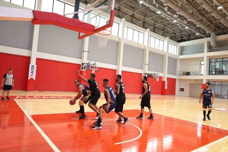 AOSB’de basketbol heyecanı başladı