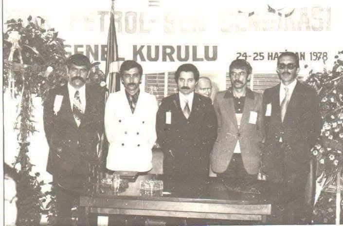 12 EYLÜL DÖNEMİNDE ÜLKÜCÜ DERNEK OLARAK ÇALIŞMALARA KATILAN MUSTAFA TANRIVERDİ VE ARKADAŞLARI