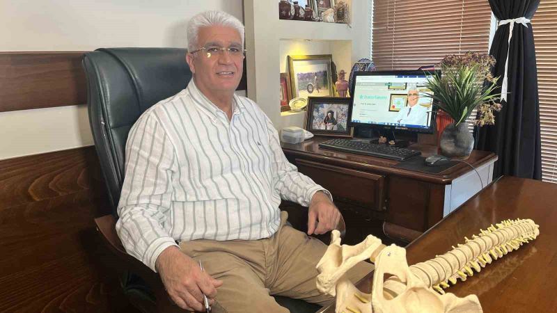 BEYİN, SİNİR VE OMURİLİK CERRAHİSİ UZMANI PROF. DR. ORHAN ŞEN, NÜFUSUN HIZLA YAŞLANDIĞINI BELİRTEREK, YAŞLI HASTALARIN AMELİYAT EDİLMESİNDEN KORKULMAMASI GEREKTİĞİNİ VE CERRAHİ MÜDAHALENİN GEREKLİ OLDUĞU DURUMLARDA HASTALARIN AMELİYAT EDİLMESİNİN ÖNEM TAŞIDIĞINI SÖYLEDİ.