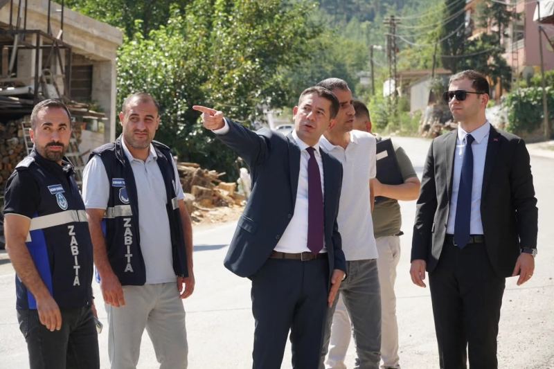 FEKE BELEDİYE BAŞKANI CÖMERT ÖZEN PROJELERİ SAHADA İNCELEDİ