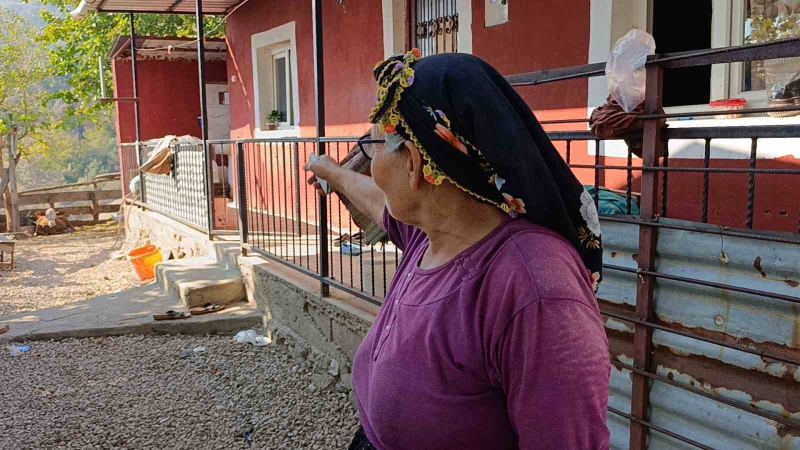 ARZU BOZKURT YANGIN ANLARINI ANLATTI.