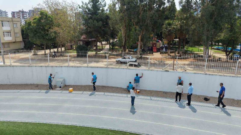 Yükümlüler eğitim ve spor alanlarını boyadı, 12 milyon TL’lik kamu yararı sağlandı