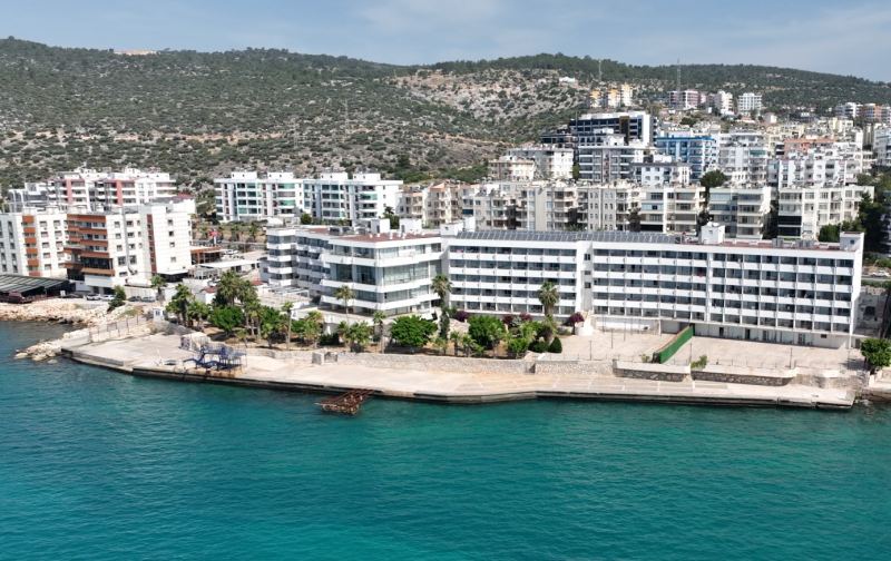 MERSİN’DE ÜNİVERSİTE EĞİTİMİ İÇİN KENTE GELEN ÖĞRENCİLER, GENÇLİK VE SPOR İL MÜDÜRLÜĞÜ TARAFINDAN YÜRÜTÜLEN UYUM PROGRAMI KAPSAMINDA OTOGAR VE HAVAALANLARINDA KARŞILANARAK GSB YURTLARINA YERLEŞTİRİLİYOR.